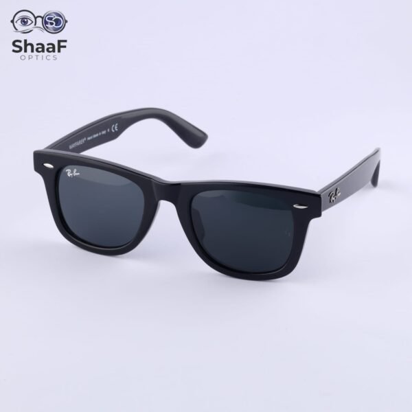 RayBan wayfarer