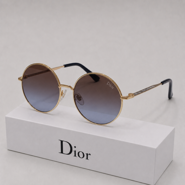 Dior - Image 2