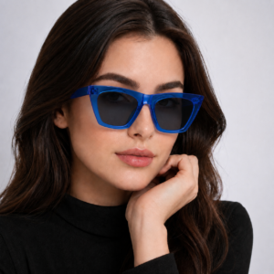 Bold cat eye