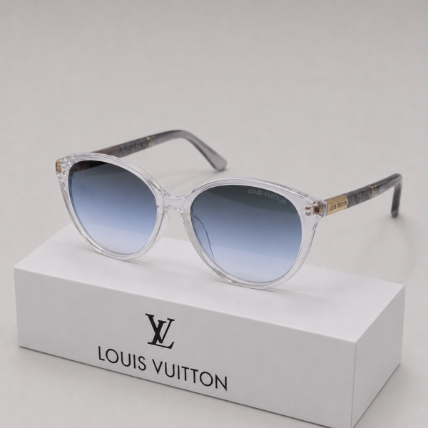 LOUIS Vuitton - Image 2