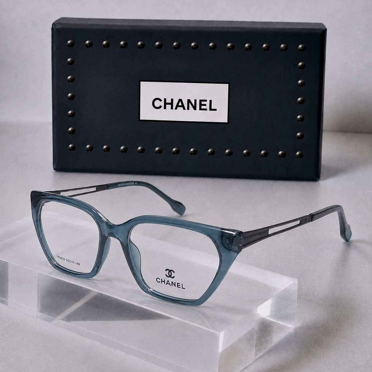 Chanel Noviq Eye Frame