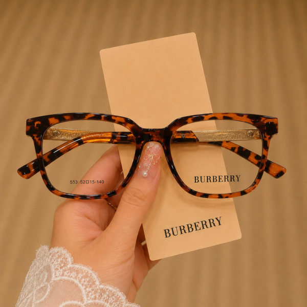 BURBERRY Leopard Classic Bold Style - Image 2